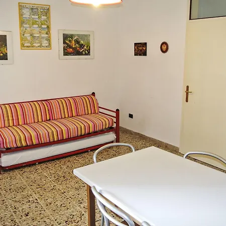 'dolores' Mit Privatparkplatz By Interhome